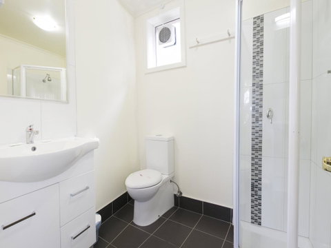 Graham Apartments - Accommodation Brisbane 10