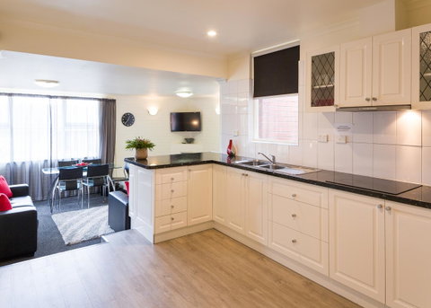 Graham Apartments - Accommodation Brisbane 4