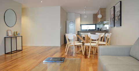 Kangaroo Bay Apartments - Accommodation Brisbane 14