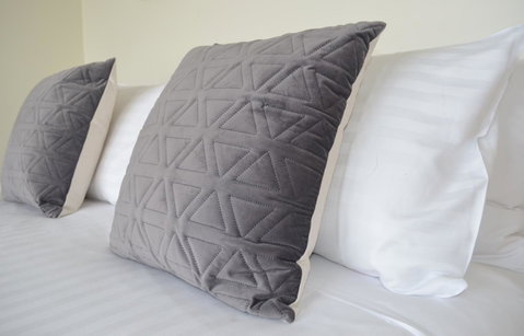 Kangaroo Bay Apartments - Accommodation Brisbane 2