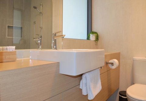 Kangaroo Bay Apartments - Accommodation Brisbane 5