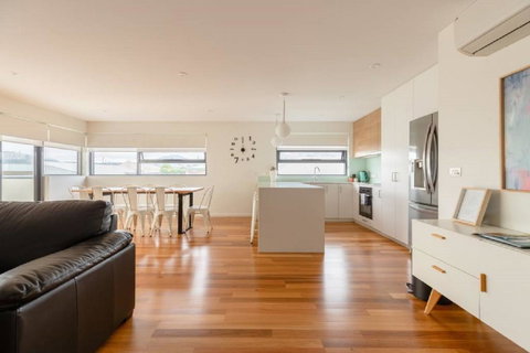 Kangaroo Bay Apartments - Accommodation Brisbane 22