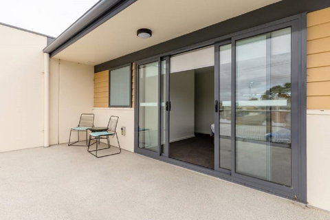 Kangaroo Bay Apartments - Accommodation Brisbane 26