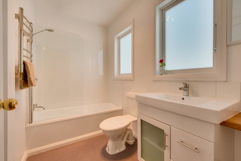 Rosehaven Cottage - Accommodation Brisbane 16