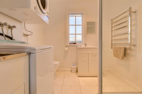 Rosehaven Cottage - Accommodation Brisbane 15