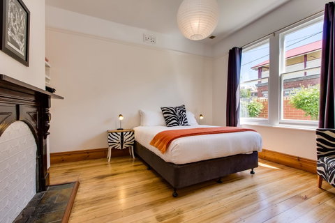 Rosehaven Cottage - Accommodation Brisbane 3