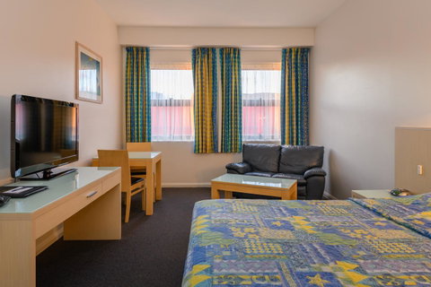 Mayfair Plaza Motel And Apartments - Accommodation Brisbane 10