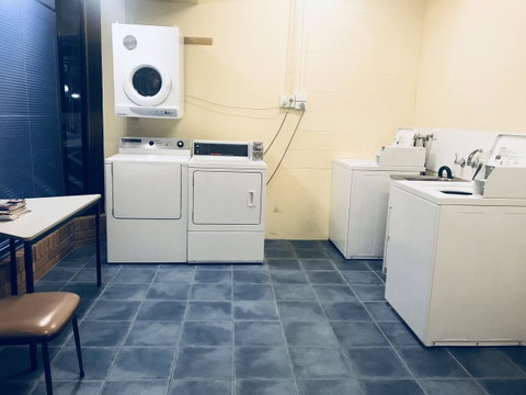 Mayfair Plaza Motel And Apartments - Accommodation Brisbane 5