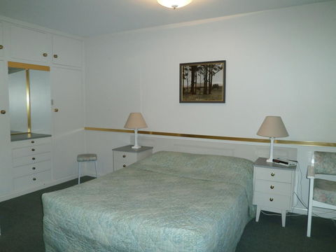 Parklane Motel - Accommodation Brisbane 38