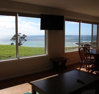 Penguin Seaside Farm - Accommodation Brisbane