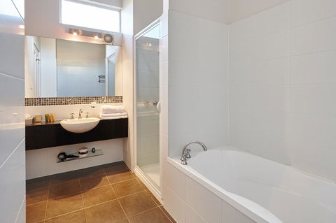 Auldington Hotel - Accommodation Brisbane 36