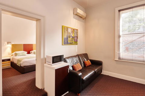 Auldington Hotel - Accommodation Brisbane 16