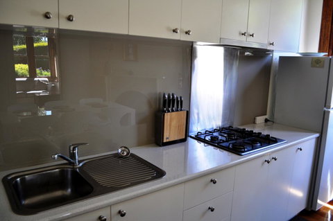 Belton Apartments-Hedge Cottage - Accommodation Brisbane 18
