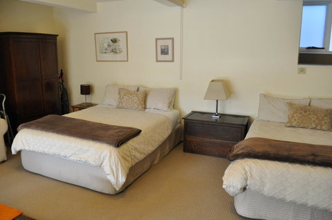 Belton Apartments-Hedge Cottage - Accommodation Brisbane 10
