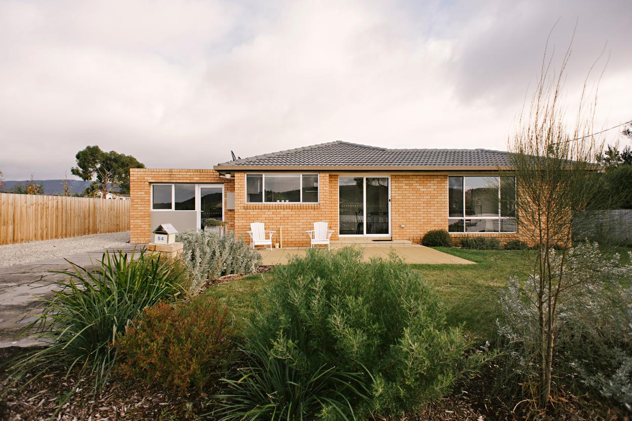 Snug TAS Accommodation Brisbane