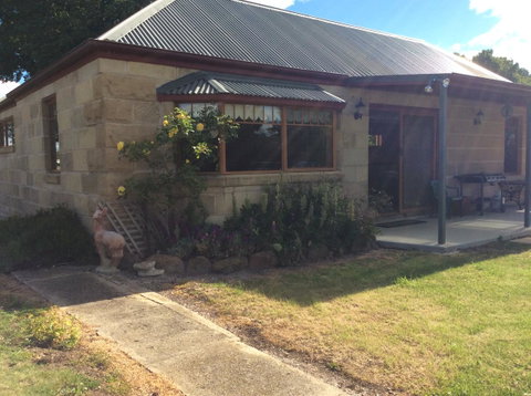 Our Cottage - Accommodation Brisbane 10