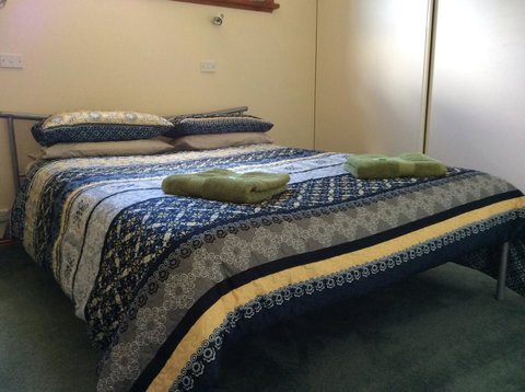 Our Cottage - Accommodation Brisbane 7