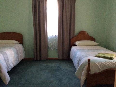 Our Cottage - Accommodation Brisbane 0