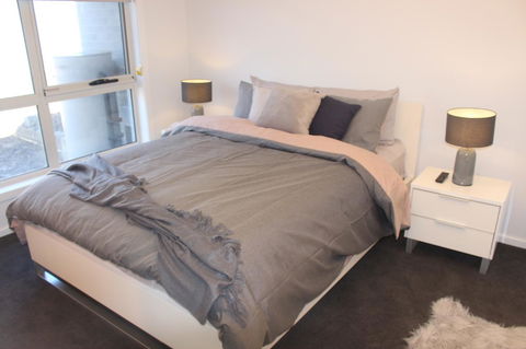 Hilltop Ocean Views å±±é¡¶æµ·æ™¯ - Accommodation Brisbane 9