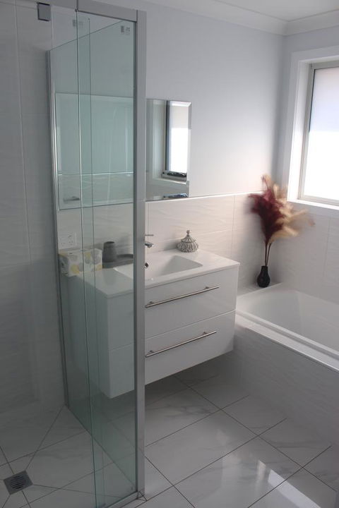 Hilltop Ocean Views å±±é¡¶æµ·æ™¯ - Accommodation Brisbane 15