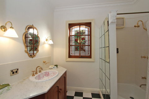 Grosvenor Court Apartments - Accommodation Brisbane 19