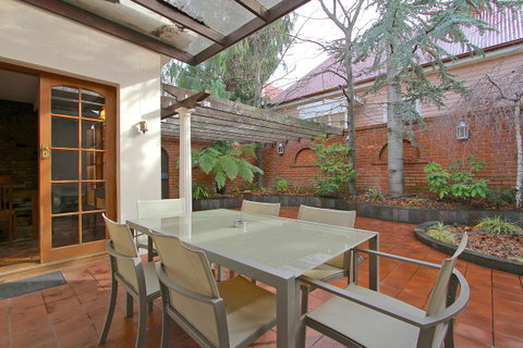 Grosvenor Court Apartments - Accommodation Brisbane 18