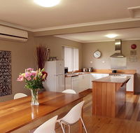 Pinestumps Holiday Home - Accommodation Brisbane
