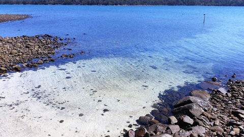 Four Seasons Waterfront Villas - Accommodation Brisbane 21