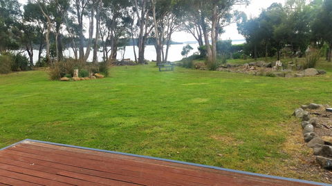 Four Seasons Waterfront Villas - Accommodation Brisbane 32