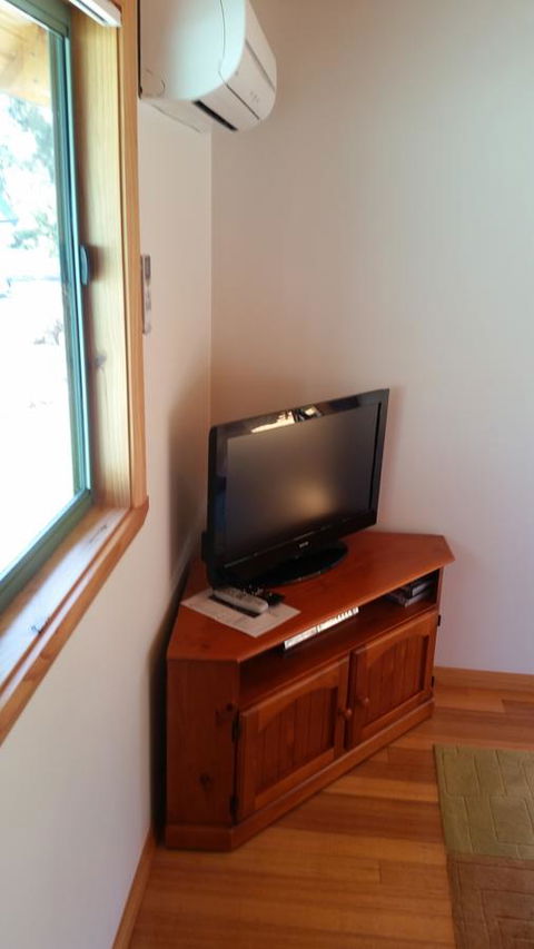 Four Seasons Waterfront Villas - Accommodation Brisbane 13