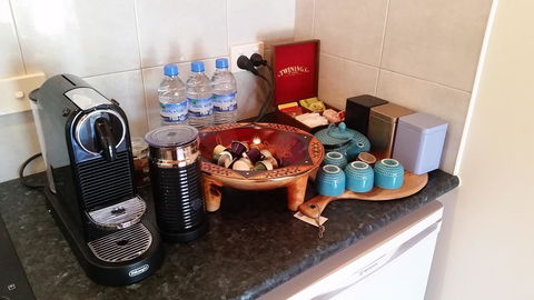 Four Seasons Waterfront Villas - Accommodation Brisbane 26