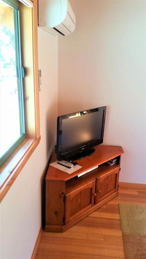 Four Seasons Waterfront Villas - Accommodation Brisbane 10