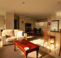 Hobart Villa - Accommodation Brisbane