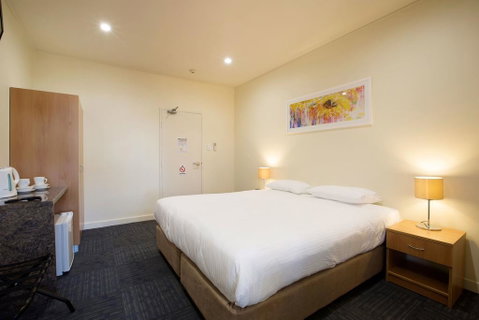 Nightcap At High Flyer Hotel - Accommodation Brisbane 1