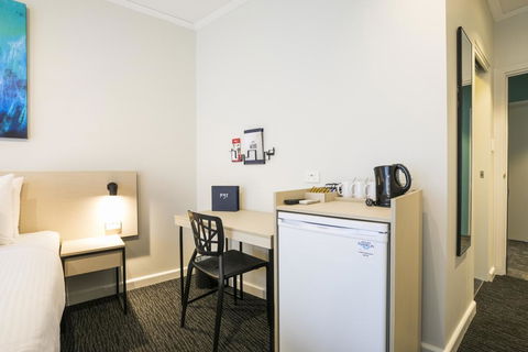 Nightcap At Playford Tavern - Accommodation Brisbane 1