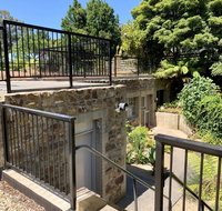 No.4  Foxes Hollows - Accommodation Brisbane