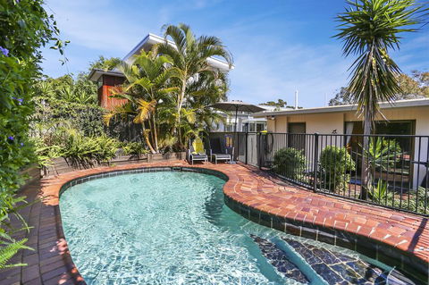 Noosa Rest - Accommodation Brisbane 0