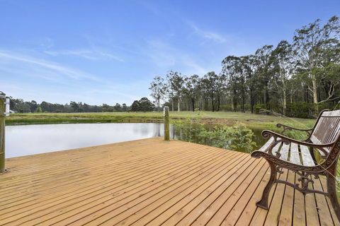 Nulkaba Escape, Super Central, Walk To Zoo, Short Drive To Potters + Wineries - Accommodation Brisbane 0