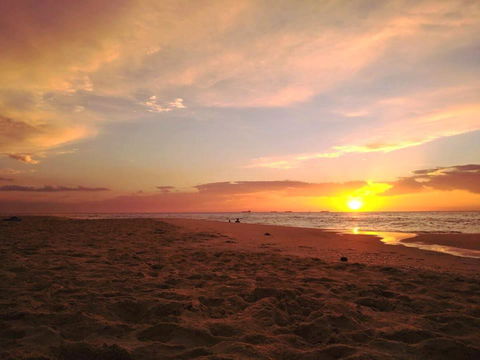 Ocean Beach Backpackers - Accommodation Brisbane 1