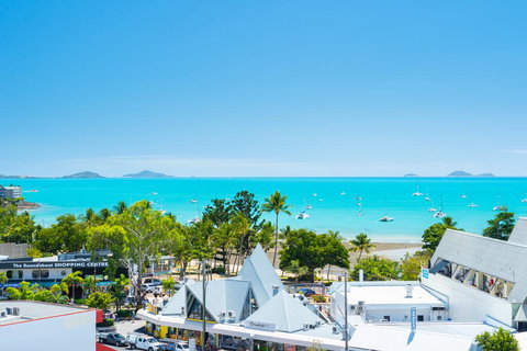 OCEAN VIEWS 10A - Accommodation Brisbane 1