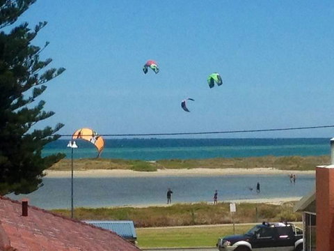 Ocean Vista Beach Stay - Accommodation Brisbane 0