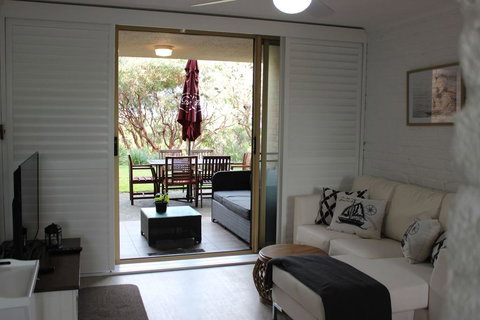 OCEANSIDE 19 - Accommodation Brisbane 1