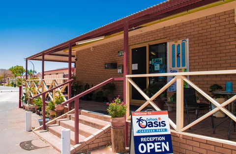 Outback Oasis Caravan Park - Accommodation Brisbane 1