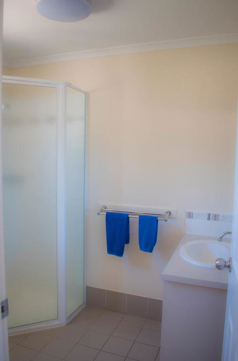 Outback Oasis Caravan Park - Accommodation Brisbane 3