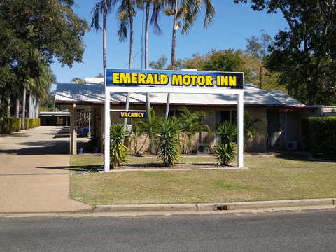 Overflow Emerald Motor Inn - Accommodation Brisbane 0