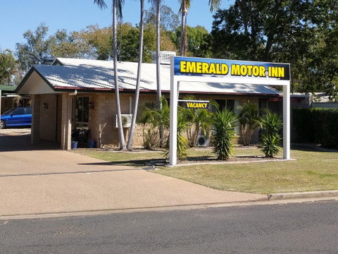 Overflow Emerald Motor Inn - Accommodation Brisbane 2