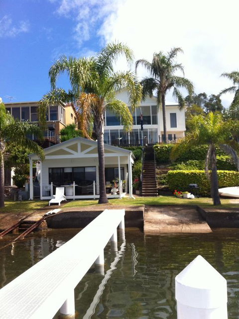 Overnight Reflections B&B - Accommodation Brisbane 3