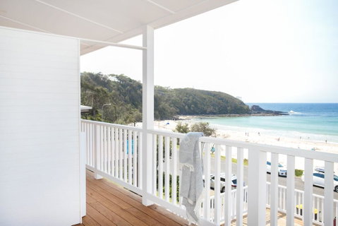 Pa's Beach House - Apartment 2 - Accommodation Brisbane 0