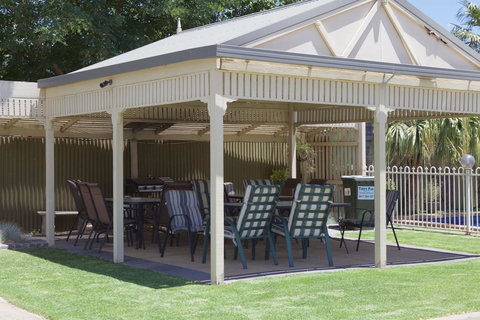 Paddlewheel Motel - Accommodation Brisbane 2