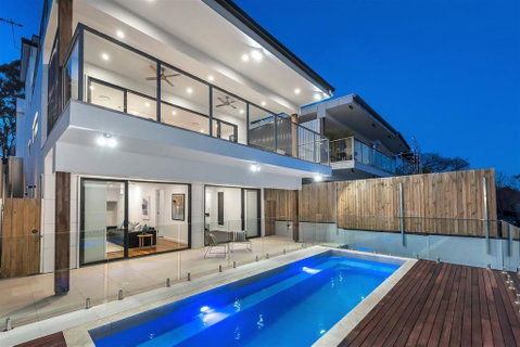 Panoramic Views Villa Birdwood Terrace 4 Bedroms - Toowong - Accommodation Brisbane 1
